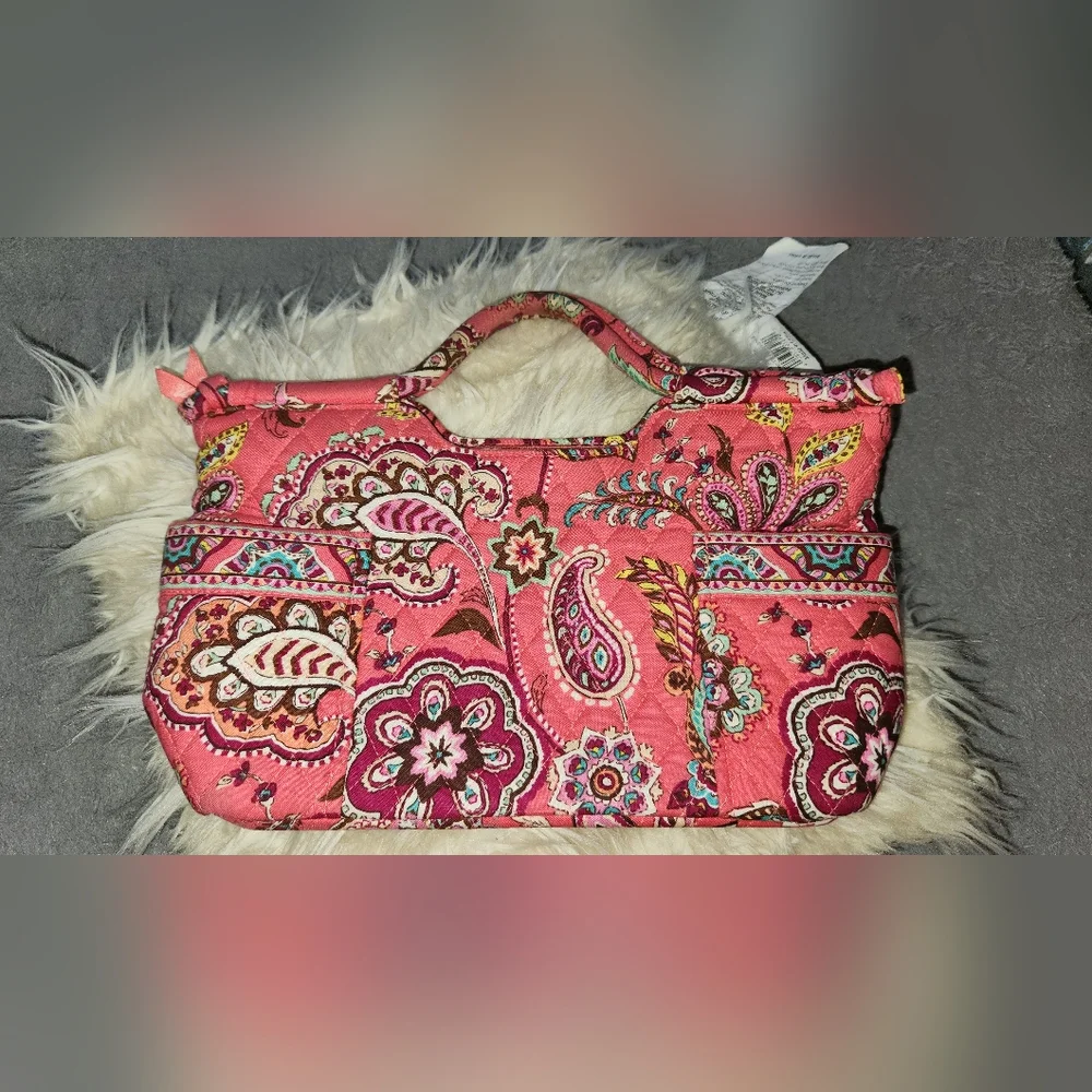 FINAL PRICE!! Vera bradley purse !! - Picture 11 of 16